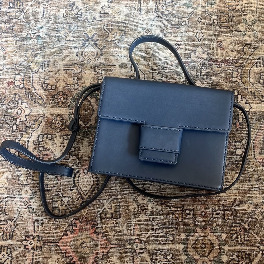 Steven Alan Box Meryl Medium Navy Leather Baguette